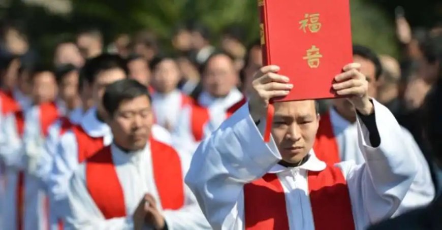 Chinese Christian jailed for distributing Bibles